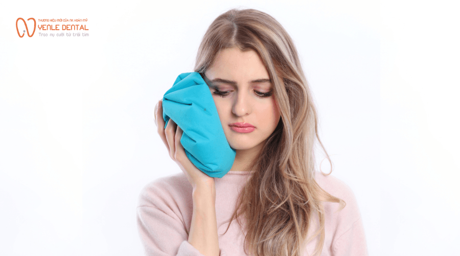 cầm máu sau khi nhổ răng hiệu quả